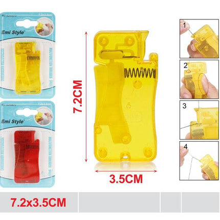 Multifunctionele draaddoorhaler voor naald en draad 7.2 x 3.5 cm